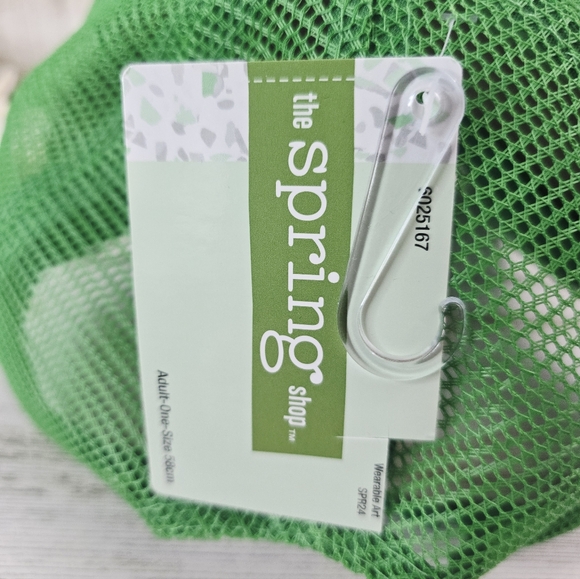 NWT Green Trucker Hat with Pink Smiley Face - Picture 5 of 5